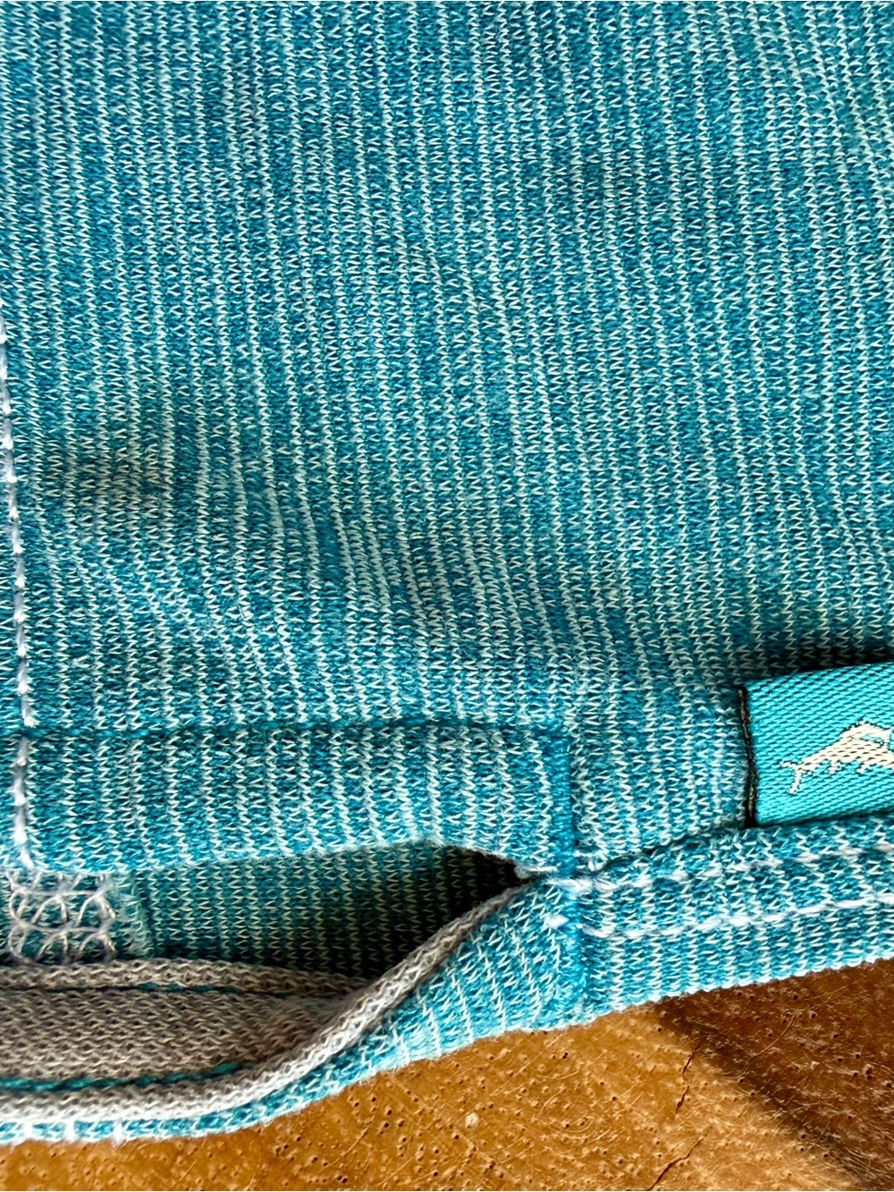 Tommy Bahama Men’s Light Turquoise Polo Shirt - Picture 8 of 9